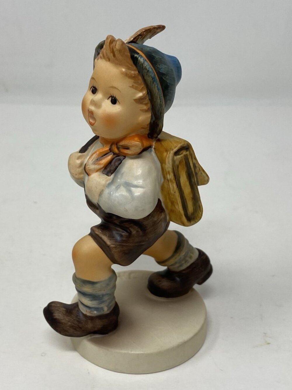 Goebel Hummel School Boy Signed Figurine 1960s W Germany TMK4 #82 Boy Bookbag